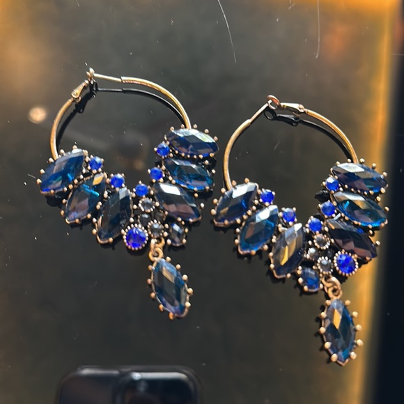 NWT Faux Sapphire , American diamond and metallic bead necklace with earrings! - Picture 7 of 11